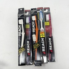 Vtg 1980  s Johnson  Johnson REACH Angled Toothbrushes Compact Full Size Heads