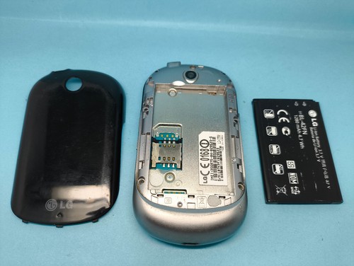 LG Optimus Chat C550 ( Unlocked ) Black QWERTZ Mobile Phone - Picture 4 of 4