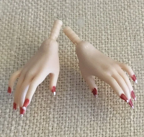 LONG NAIL MANICURED HANDS FROM RITORNO ALLA VITA WCLUB ITEGRITY TOYS DOLL