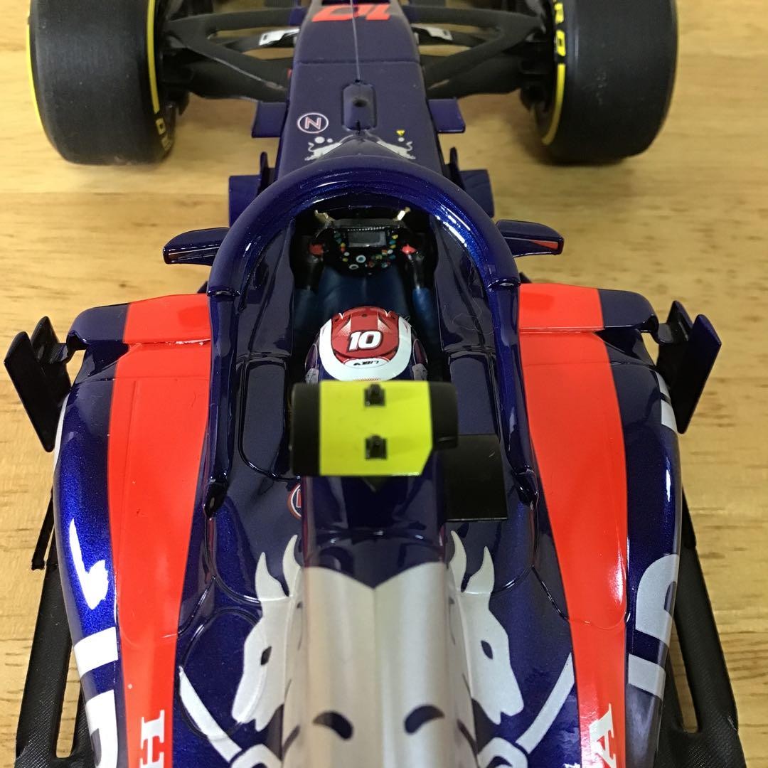 1/18 Mini Champs Toro Rosso Honda Str13 Gusley | eBay