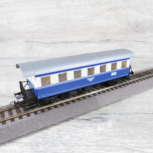 KLEIN MODELLBAHN 3744 - H0 - ÖBB - Personenwagen BT 7039.02 - #BC75652 | Zustand: Gebraucht