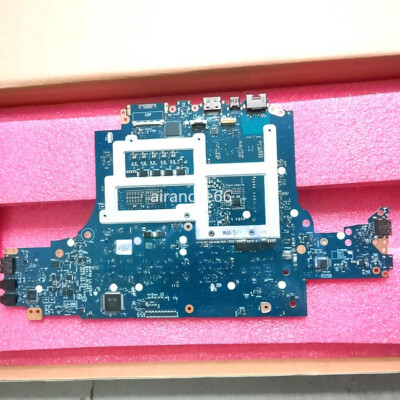 Remplacement de la carte mère sur Alienware 17 R4 | Congo, Democratic Republic Of