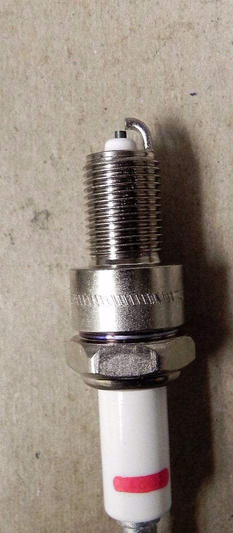Champion Spark Plugs Co N1013Y Nitro New.