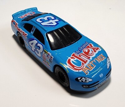 ミニカー NASCAR PREMIUM CAR! NASCAR 2000 1:64 DUPONT 24 CHEVROLET MONTE CARLO JEFF