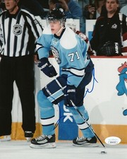 Pittsburgh Penguins Evgeni Malkin Signed Autographed 8x10 Photo JSA COA