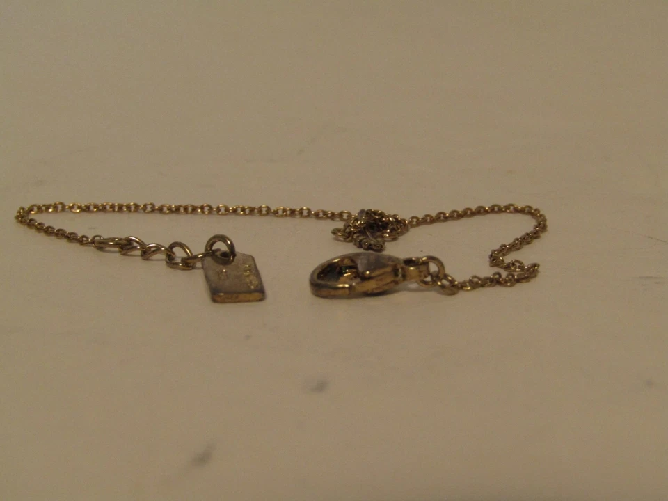 Coach Gold Mini Demi-Fine Feather Bracelet - Imagem 4 de 4