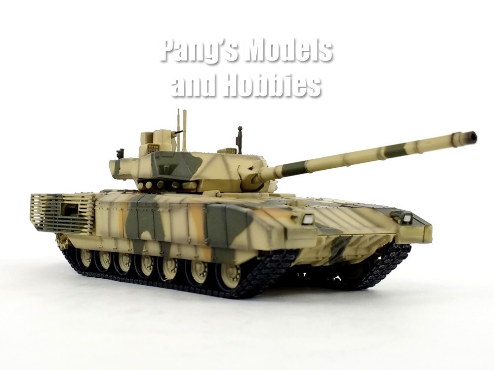 タコム 1/35 T-14 ARMATA プラモデルキット T-14 T14 Armata Russian Tank Woodland Camo - with Display