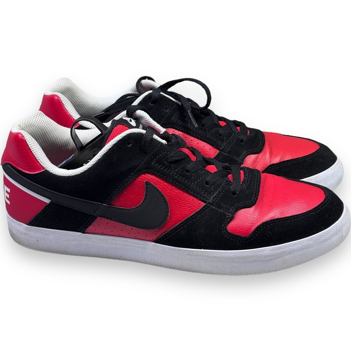 nike delta force red