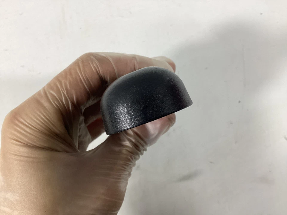 BMW 525i 2004-2010 capó liberación abridor mango negro 7008933 OEM. Foto 3 de 4