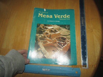 The Story of Mesa Verde National Parkby Gilbert R. Wenger (1980, Large Paperbac