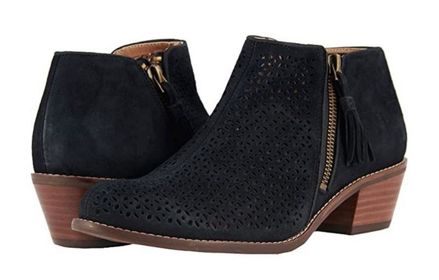 vionic black suede booties