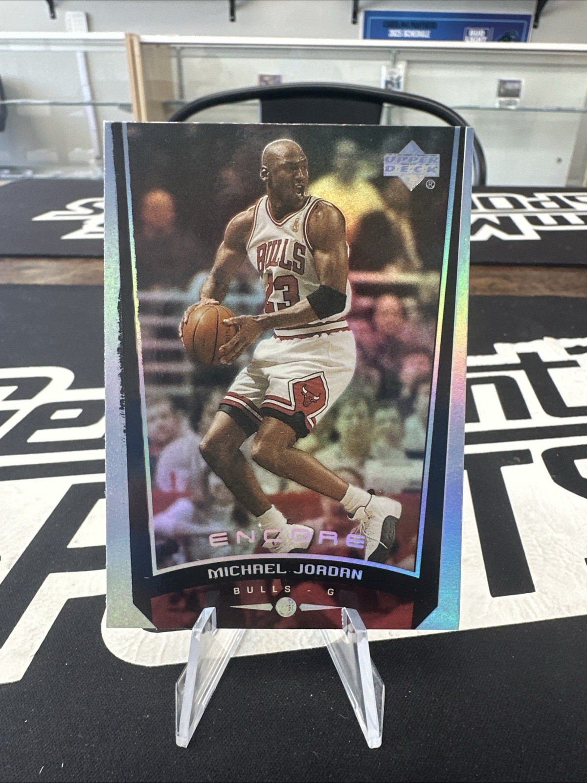 1998-99 Upper Deck Encore Michael Jordan # 105 Chicago Bulls Holo Foil