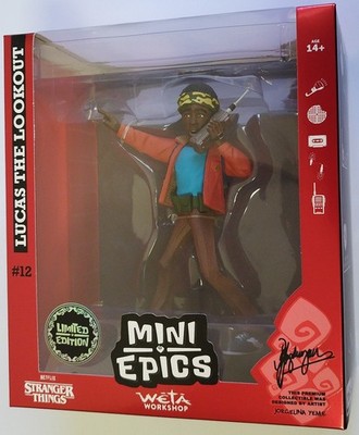 Stranger Things Mini Epics 12 Lucas Sinclair the Lookout Vinyl Figur 15 cm