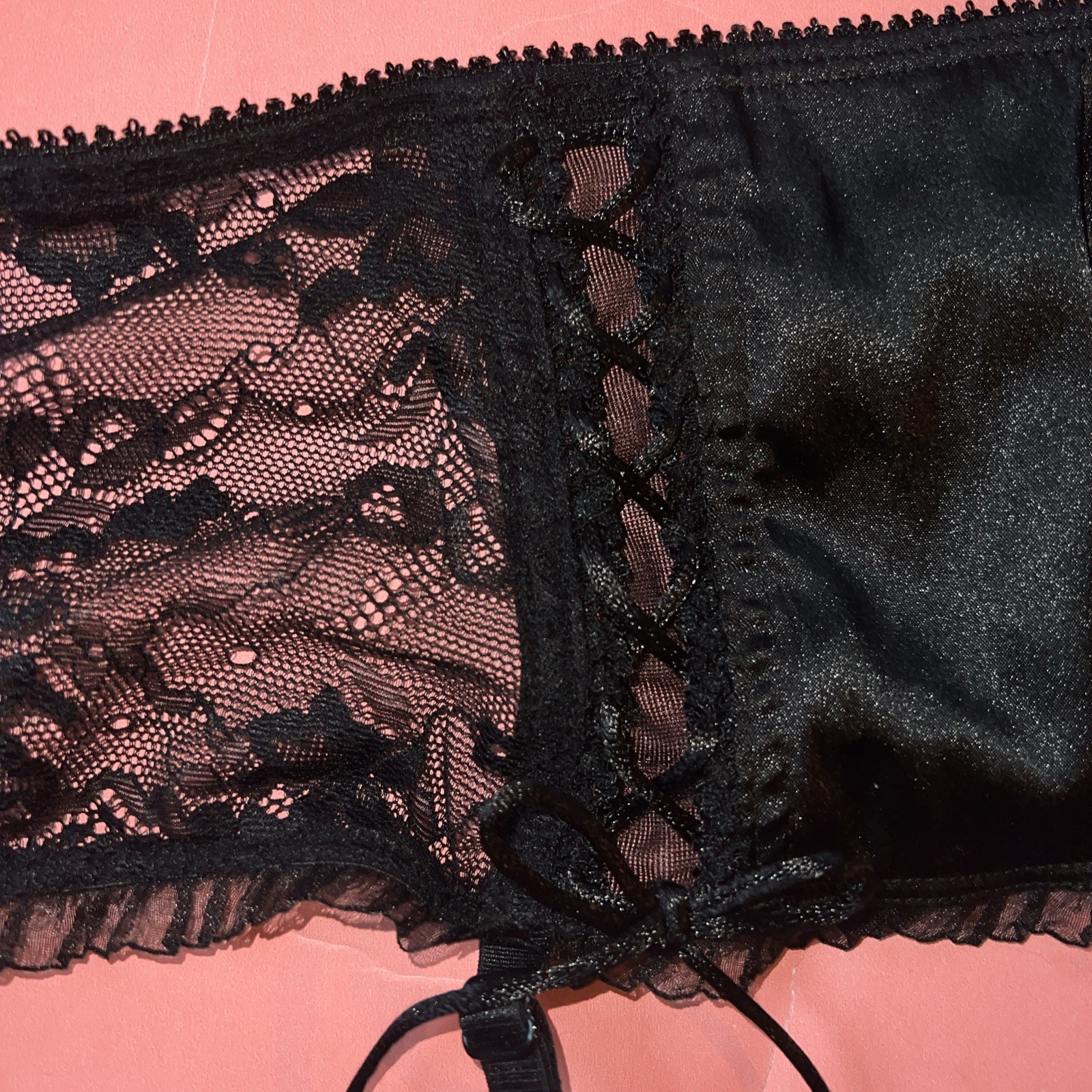 Frederick’s Of Hollywood S garter belt Skirt Lot BLACK Mesh Lace Flocked White