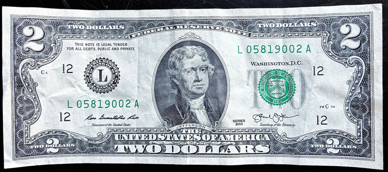 $2 dollar bill 2013 series in good condition