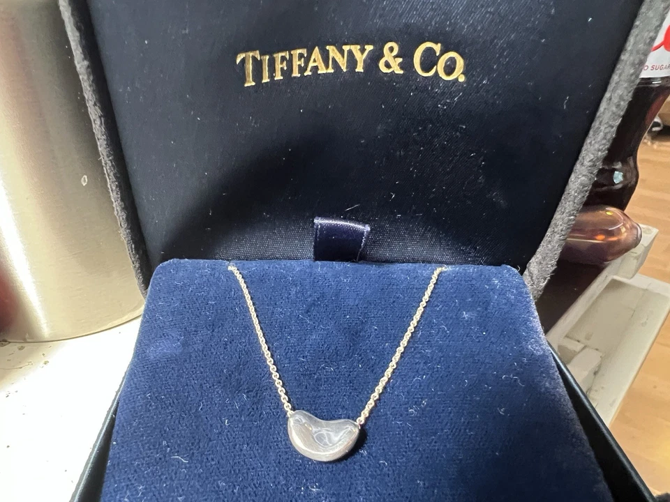 "Collar de frijoles de plata esterlina Tiffany & Co. Elsa Peretti - colgante de 1"" listo para regalo" Foto 2 de 4