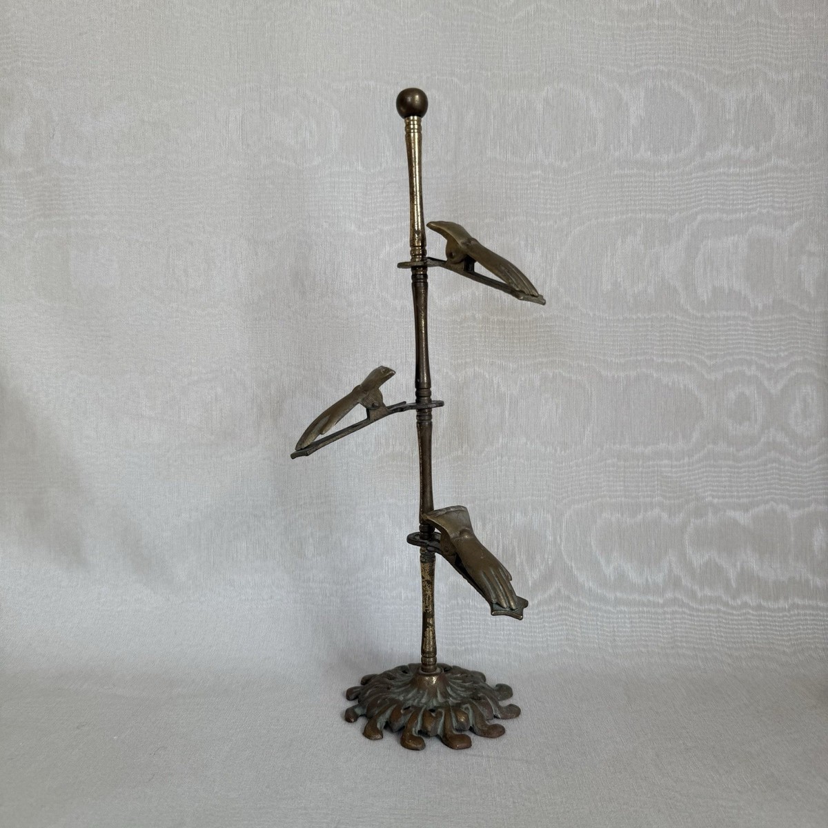 Antique Brass Hand Clip Jewelry Stand Victorian Glove Letter