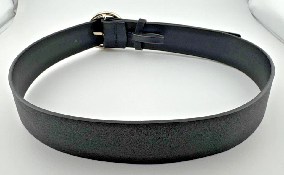 Cinturón H&M talla XS para mujeres adolescentes niñas negro se adapta a 23 a 27 pulgadas Foto 3 de 4