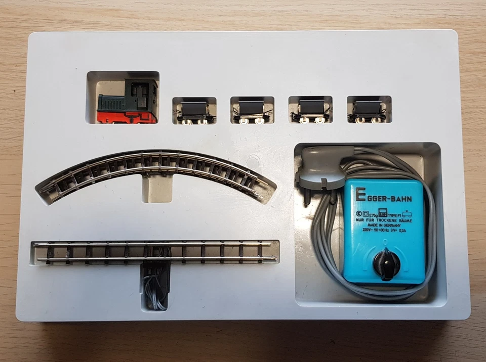 Egger-Bahn Komplettpackung H0, Kipp-Lore 502-1 - Bild 2 von 4