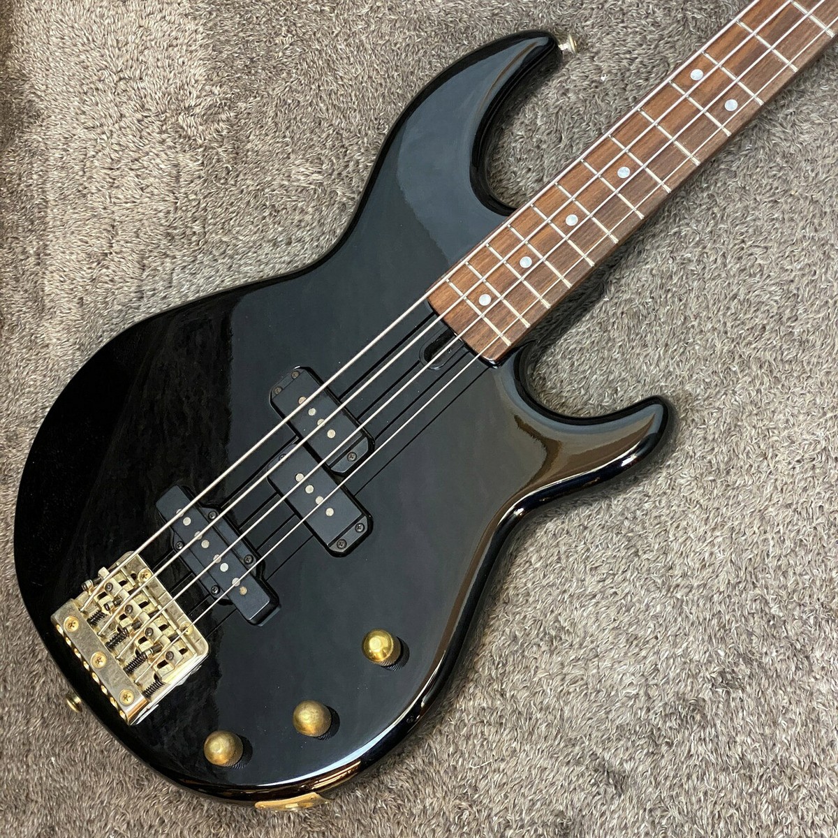 r*u様 YAMAHA エレキベース BB850 Electric Bass Guitar YAMAHA BB850 Black Alder Rosewood Maple