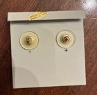 Vintage Genuine Shell Mother Of Pearl Stud Earrings Lovely New In Package — photo 2
