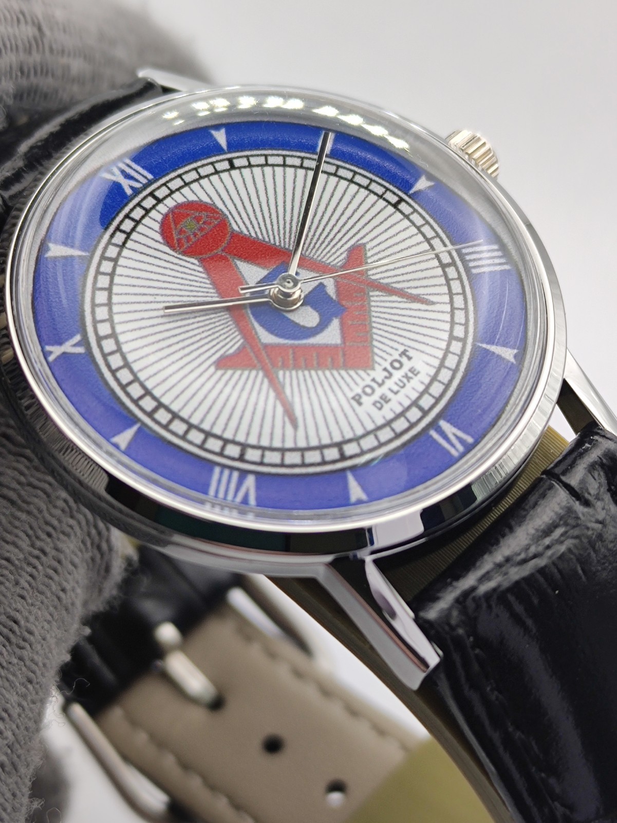 Poljot de Luxe Masonic Style Men's Watch  Slim 2209 Vintage Mechanical Soviet 