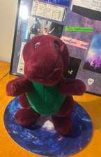 Vintage DAKIN LYONS GROUP Original BARNEY The Dinosaur 10  Plush 1992 Excellent