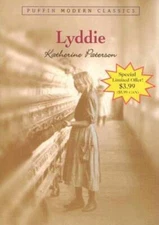 Alice's Adventures in Wonderland and Through the Looking-Glass (Puffin Cl - GOOD