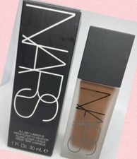 NARS ALL DAY WEIGHTLESS LUMINOUS FOUNDATION - DARK 4 - KHARTOLUM - 30ml