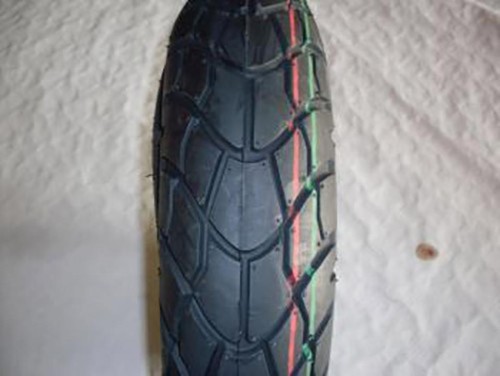 Pneu Moto - DELI TIRE - 130-90-10 - Pour Scooter Gilera 50 Stalker - 2005 à 2011 - Hauteur 90mm - Auto