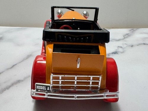 Liberty Classics Modelo A Roadster Minneapolis Moline Ford Banco de Monedas Especificaciones Fundido - Imagen 7 de 18
