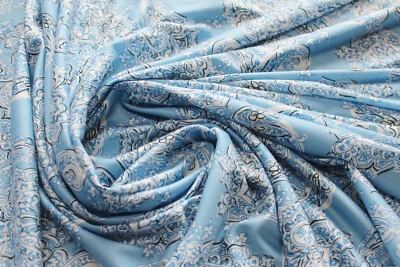 PRETTY WOMAN 1 Lfm seidiger Jersey 3,80€/m² Micromodal Paisleymuster AA10