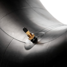 10.0/75-15.3 Schlauch für Reifen 260/70-15.3 Ventil TR-218 KABAT EU