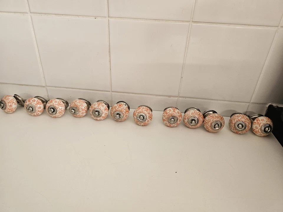 Collection Vintage Porcelain  Door Knobs  - Image 3 of 4