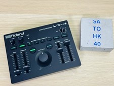 Roland VT-4 Voice Transformer Vocal Effects P...