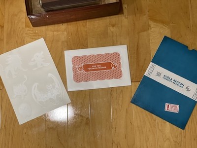 Pokémon Sun and Pokémon Moon : Official Collector S Vault Edition