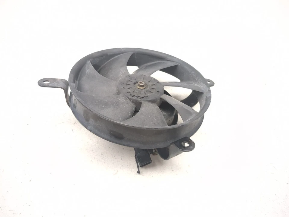 02 03 Ventilador radiador Honda CBR900RR CBR 954 Foto 4 de 4