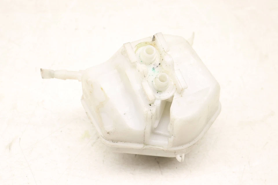 2014-2016 BMW 328I GT XDRIVE — резервуар тормозной жидкости / бак 7851569 - Изображение 3 из 4