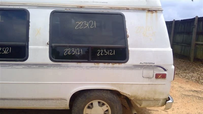 Rear Axle Fits 88-95 CHEVROLET 10 VAN 827939 - Image 4 of 4