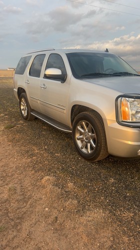 2014 GMC Yukon DENALI