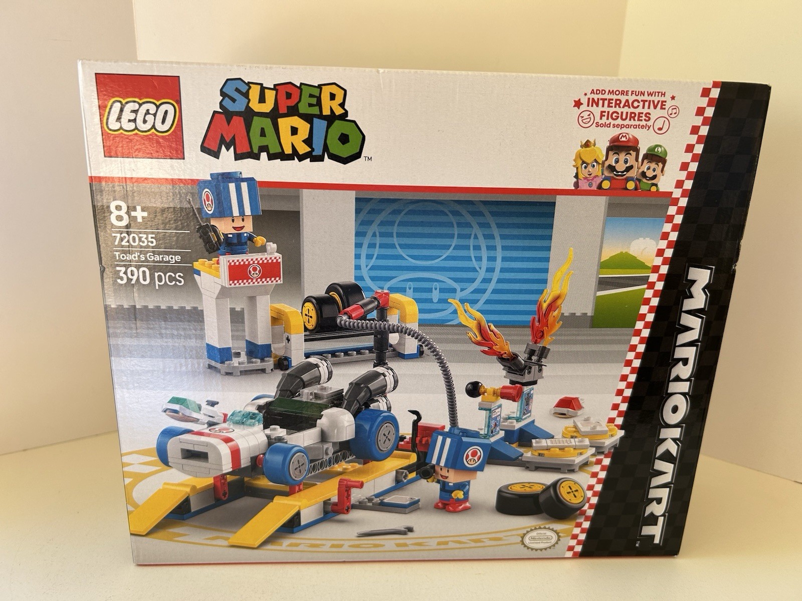 LEGO Super Mario Mario Kart Toad's Garage 72035 390 Pieces Brand New & Sealed