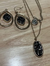 AVON Metallic Sparkle Statement Earrings, Stretch Bracelet & Layered Necklace
