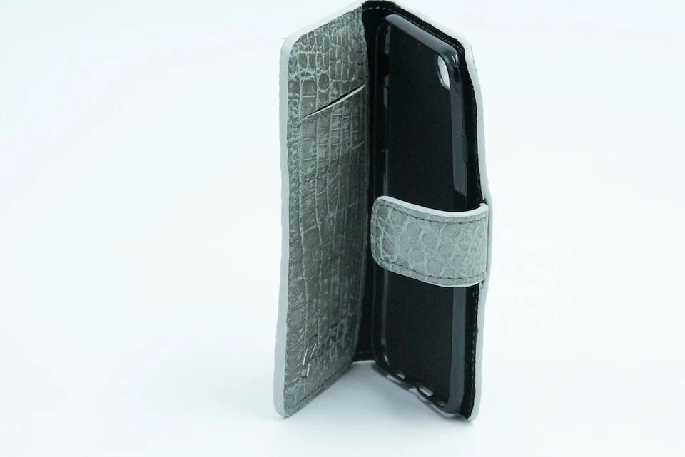 iPhone 6 Stylish Wallet (real crocodile skin) - Image 3 of 4