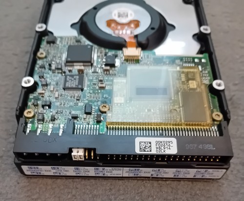 IBM FESTPLATTE - Model DTTA - 351680 E182115 s / 16.8 GB - voll funktionsfähig - Bild 3 von 3
