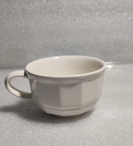 Pfaltzgraff Heritage White Stoneware you pick Tea cup/Mug/Bowl large plates VTG