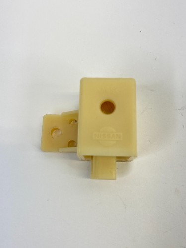 2005-2007 Infiniti G35 3.5L V6 AT Relay Controller Sensor Control Module OEM - Picture 2 of 8