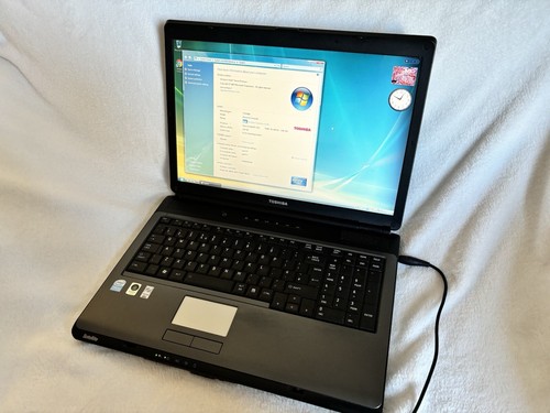 Vintage Toshiba satellite laptop vista for spares, repairs, retro gaming - Picture 1 of 11