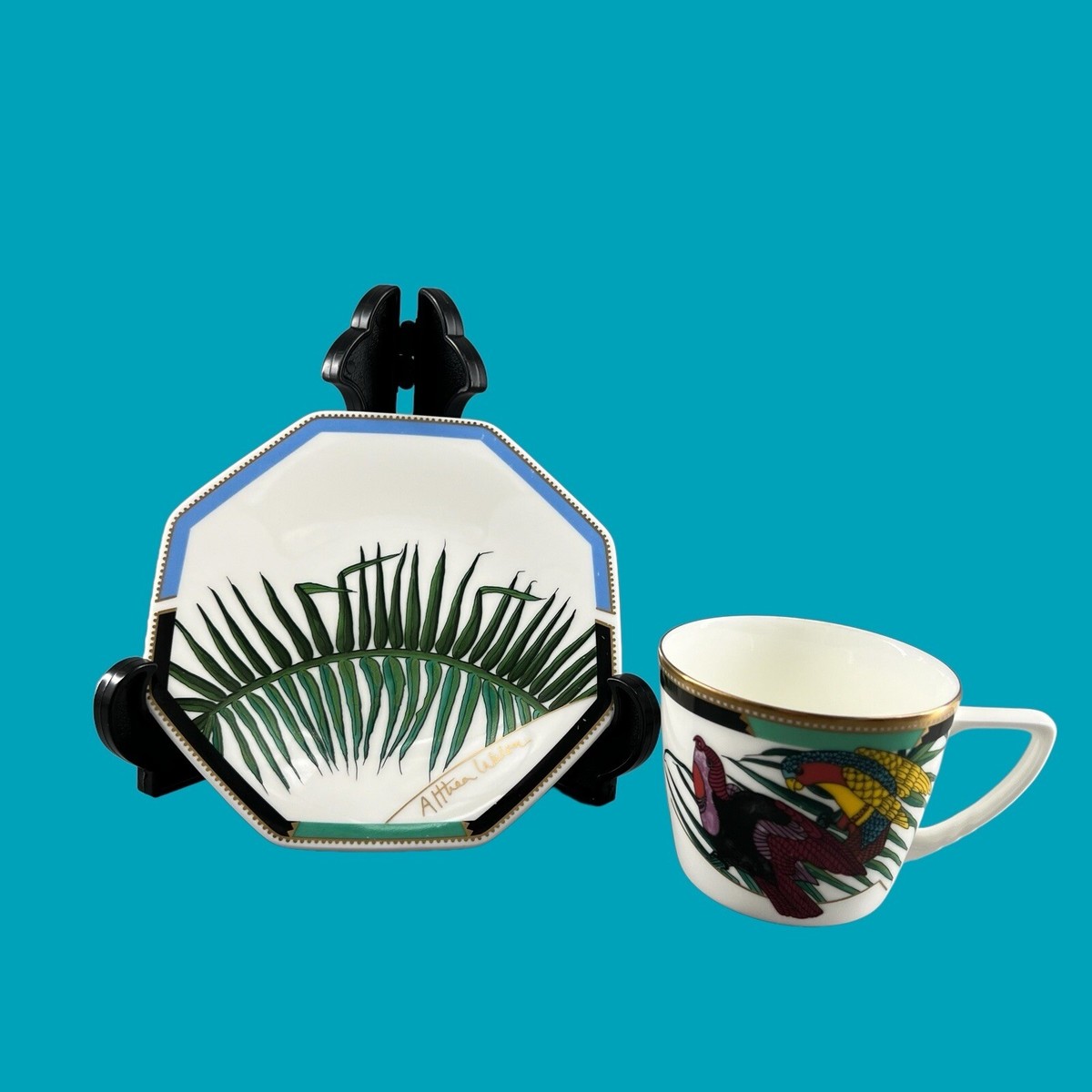 1992 Raku-En Shiseido Japan Bone China Coffee/Tea Cup 1992 Raku-En Shiseido Japan Bone China Coffee/Tea Cup