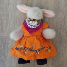 The Muffy Collection Hoppy Vanderhare 1990 Check Mates Costume Bunny Plush