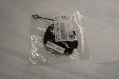 2007-2008-2009-2010 MINI COOPER S REAR BUMPER TOW HOOK COVER #114129-10 OEM - Picture 7 of 8